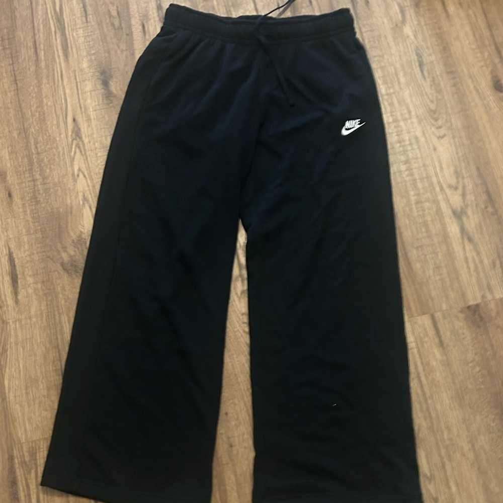 Nike Women's Black Sweatpants